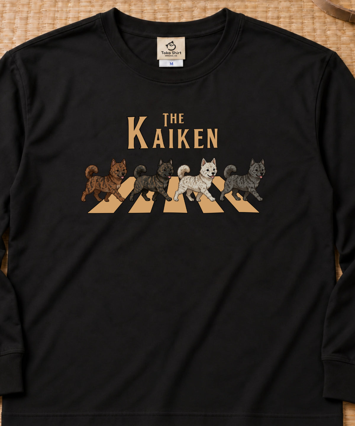 01-longsleeve-black.jpg