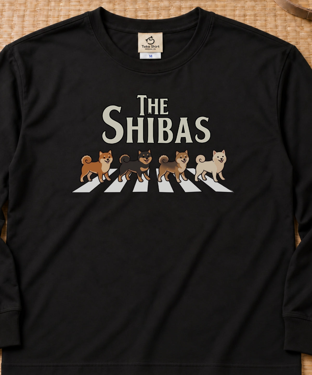 01-longsleeve-black.jpg