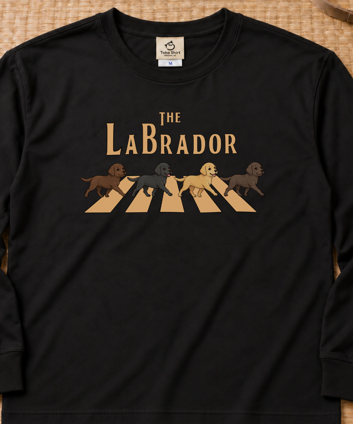 01-longsleeve-black.jpg