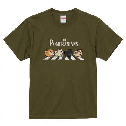 THE POMERANIANS | 横断歩道 ゆるかわ ポメラニアン パロディ Tシャツ【犬好き・愛犬家・イベント・プレゼントに最適】