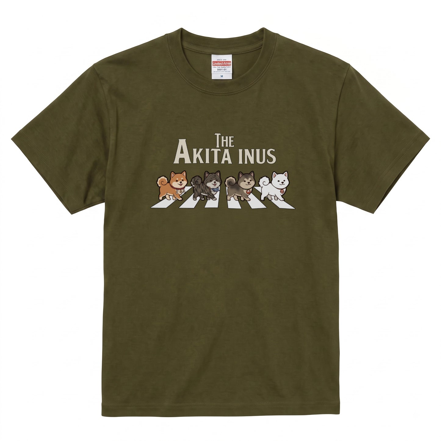 THE AKITA INUS | 横断歩道 ゆるかわ 秋田犬4匹（赤・虎・白） パロディ Tシャツ【犬好き・愛犬家・イベント・プレゼントに最適】