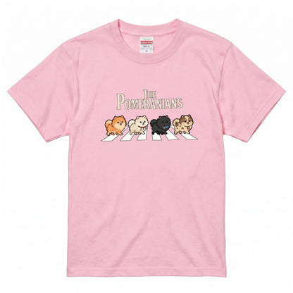 THE POMERANIANS | 横断歩道 ゆるかわ ポメラニアン パロディ Tシャツ【犬好き・愛犬家・イベント・プレゼントに最適】