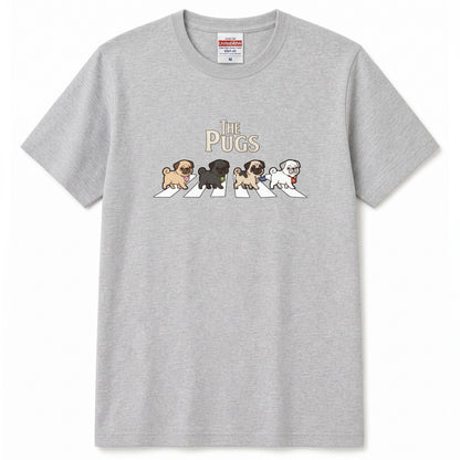 THE PUGS | 横断歩道 ゆるかわ パロディ Tシャツ【犬好き・愛犬家・パググッズ・イベント・プレゼントに最適】