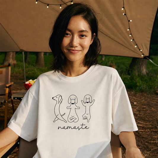 Namaste ダックスフンド ヨガ Tシャツ ｜ 犬好き・愛犬・ヨガ・イラスト・かわいいに人気