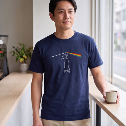 光のプリズムとダックスフンド グラフィックTシャツ