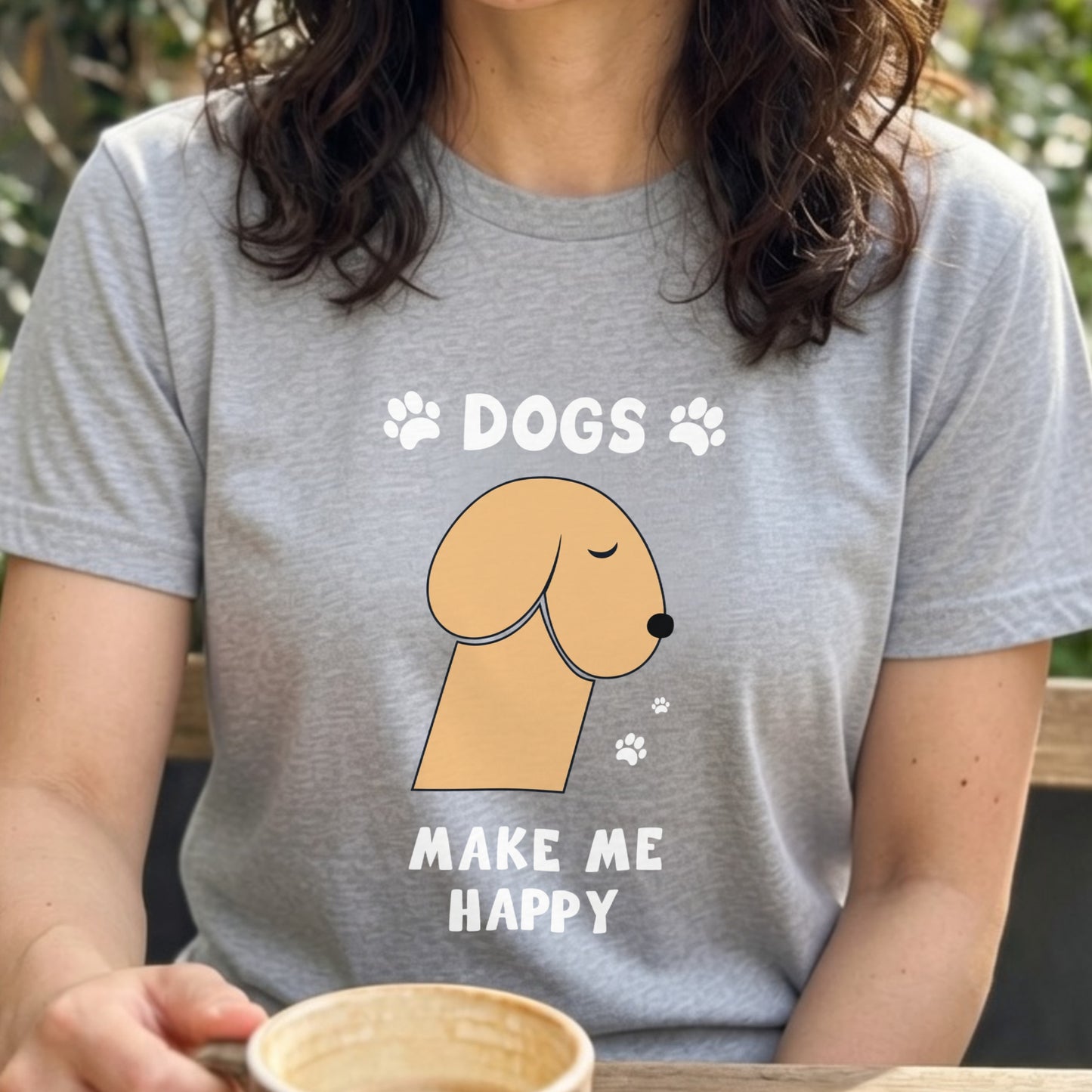 DOGS MAKE ME HAPPY | 犬 イラスト 英語メッセージ Tシャツ【犬好き・愛犬家・かわいい・誕生日ギフトに最適】