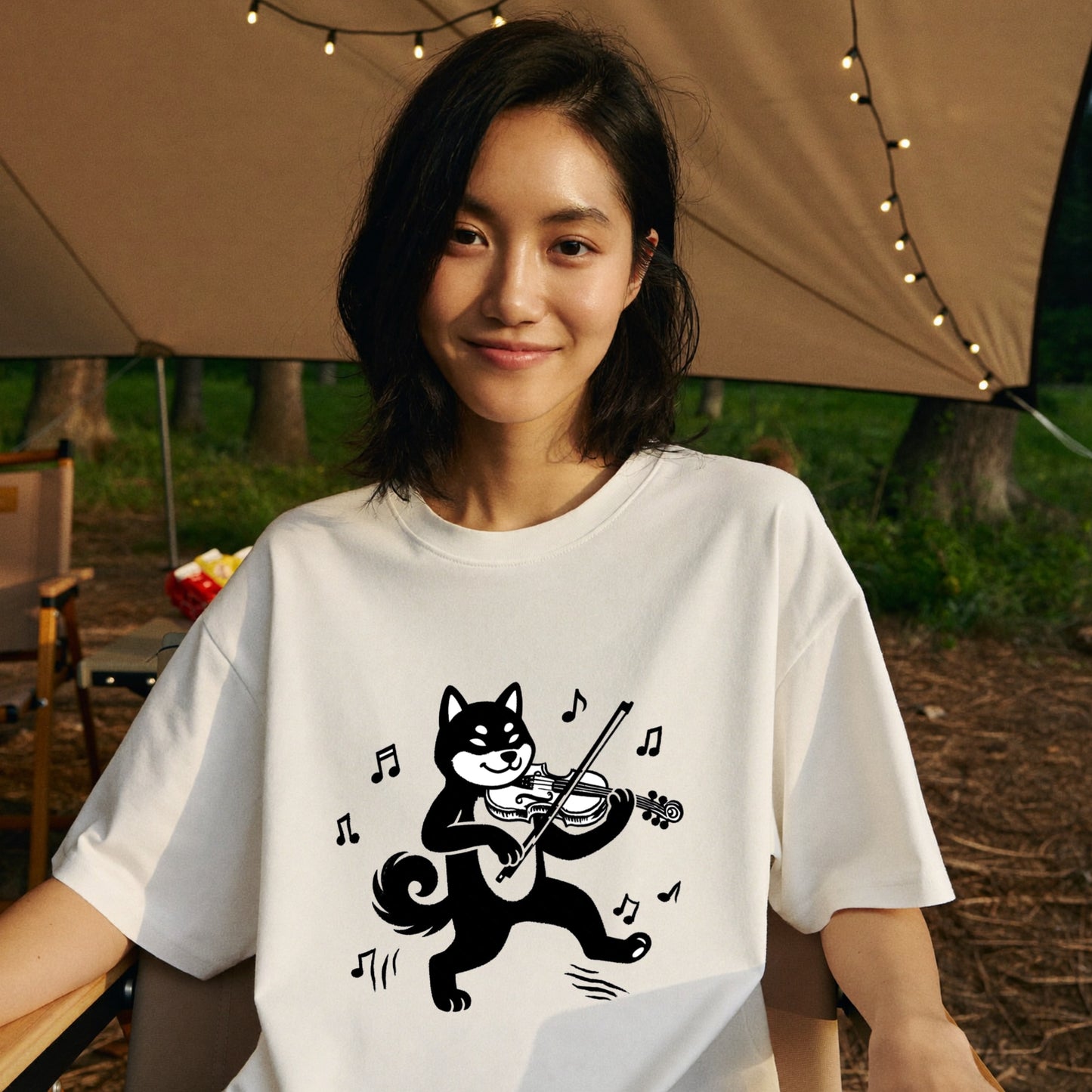 黒柴 ヴァイオリン Tシャツ ｜ 柴犬・犬好き・音楽好きに人気