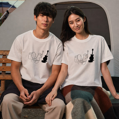 犬 トイレブラシ ギター 影 Tシャツ ｜ 犬好き・音楽好き・おもしろに人気