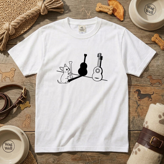 チワワとギター影アート 白Tシャツ | 音楽好きに人気 | InuJoy