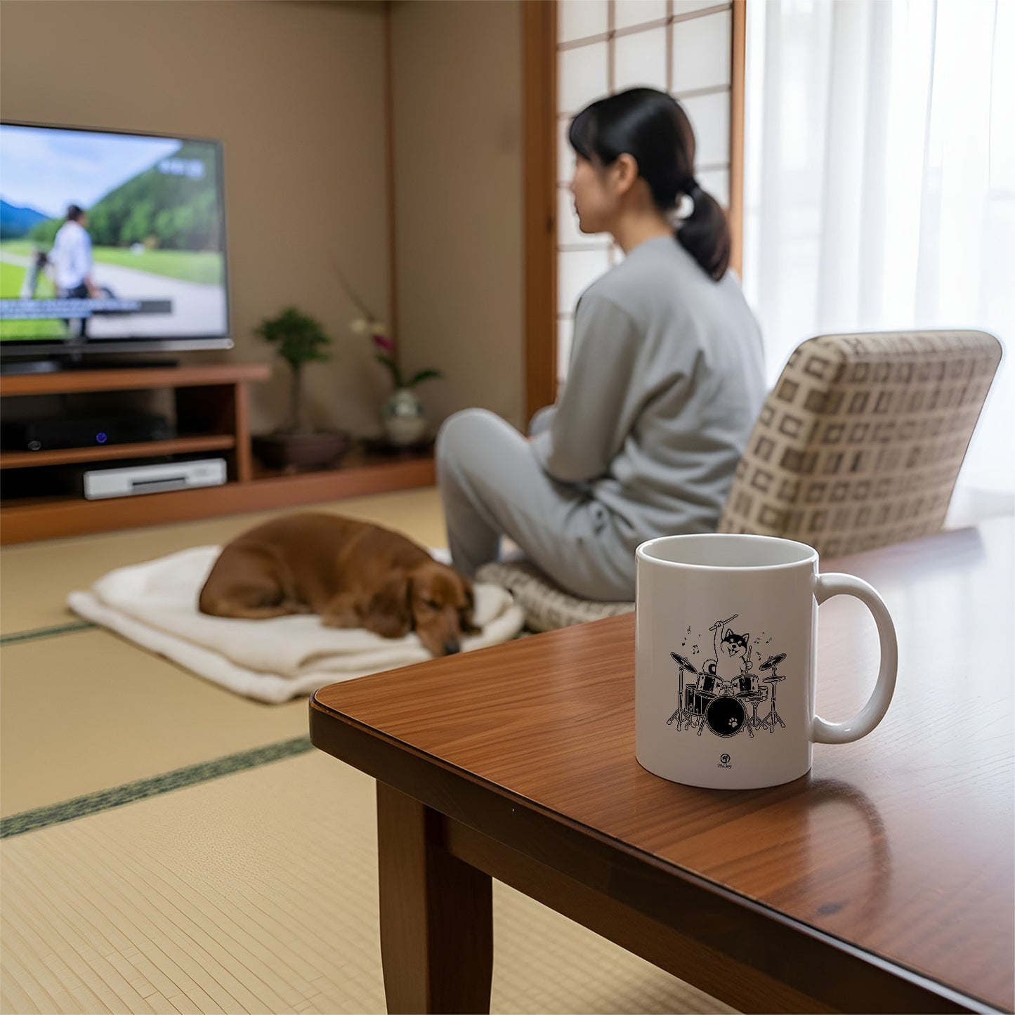 マグカップ 犬イラスト かわいい  ドラムを叩く柴犬 柴犬 ｜犬好きにおすすめの面白い犬グッズ プレゼントにも最適