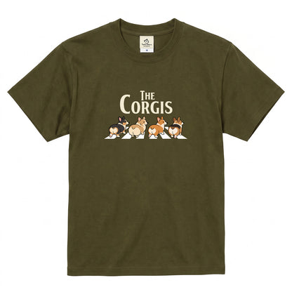 THE CORGIS | コーギー 横断歩道 ゆるかわパロディTシャツ【犬好き・愛犬家・ギフトに最適】