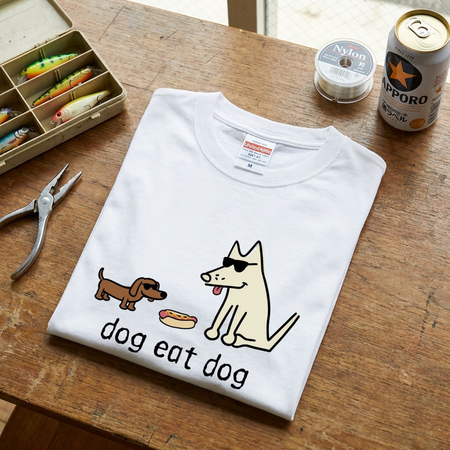 面白い 犬 Tシャツ dog eat dog ダックスフンド かわいい シュール イラスト 犬好き ギフト 人気