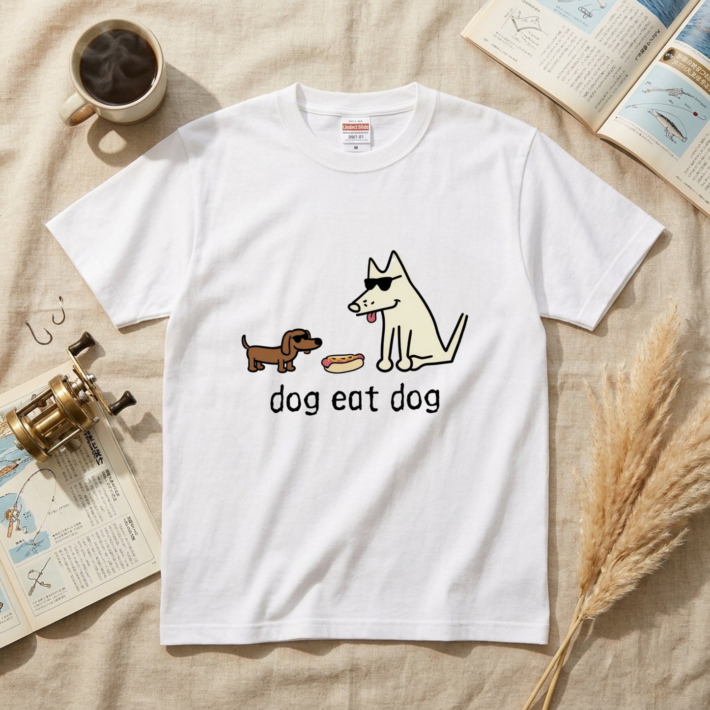 面白い 犬 Tシャツ dog eat dog ダックスフンド かわいい シュール イラスト 犬好き ギフト 人気