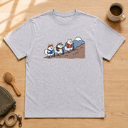 狆 キャバリア 登山 犬 ハイキング アウトドア Tシャツ（ブラック） ｜フロントプリント