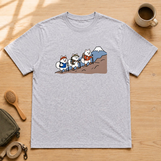 狆 キャバリア 登山 犬 ハイキング アウトドア Tシャツ（ブラック） ｜フロントプリント