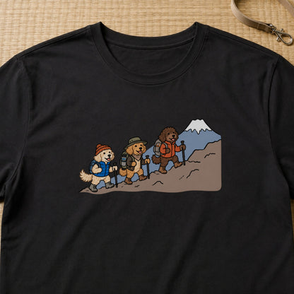 トイプードル 登山 犬 富士山 ハイキング アウトドア Tシャツ ｜フロントプリント
