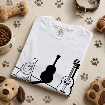 ポメラニアンとギター影アート 白Tシャツ ｜音楽好きに人気｜InuJoy