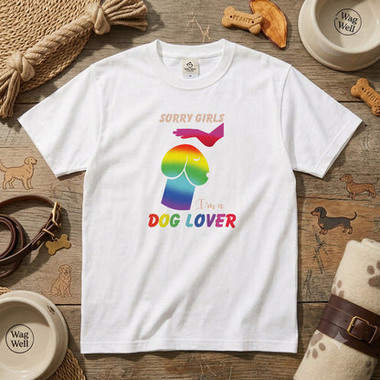 SORRY GIRLS | 虹色 レインボー 犬 イラスト 英語メッセージ Tシャツ【犬好き・愛犬家・ユニーク・プレゼントに最適】