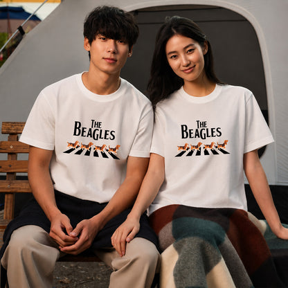 BEAGLES ビーグル犬 横断歩道グラフィック Tシャツ | アウトドア・キャンプ・愛犬とお出かけTシャツ