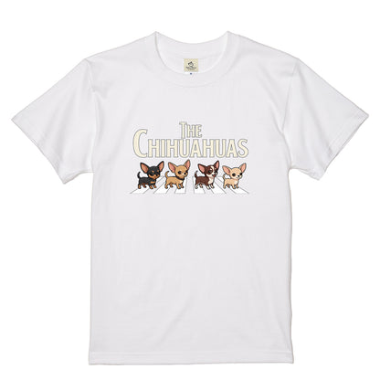 THE CHIHUAHUAS | チワワ 横断歩道 ゆるかわパロディTシャツ【犬好き・愛犬家・ギフトに最適】
