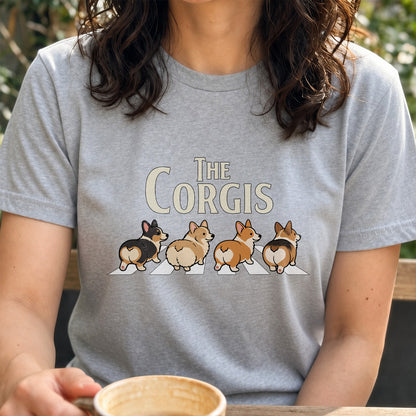 THE CORGIS | コーギー 横断歩道 ゆるかわパロディTシャツ【犬好き・愛犬家・ギフトに最適】