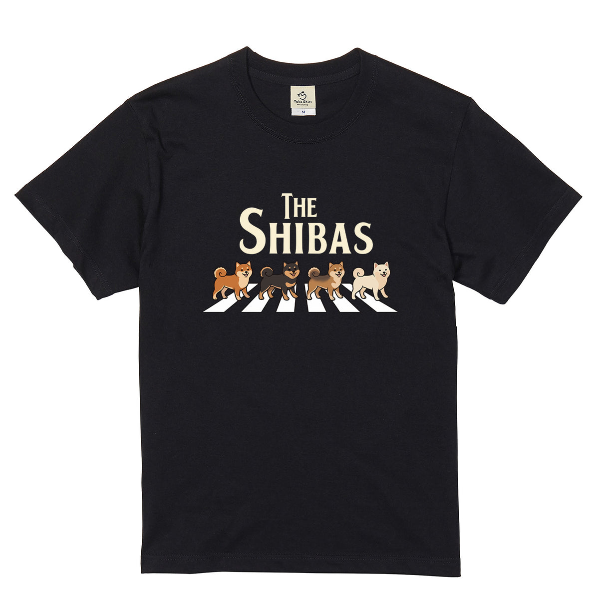 THE SHIBAS | 柴犬 横断歩道 ゆるかわパロディTシャツ【犬好き・愛犬家・ギフトに最適】