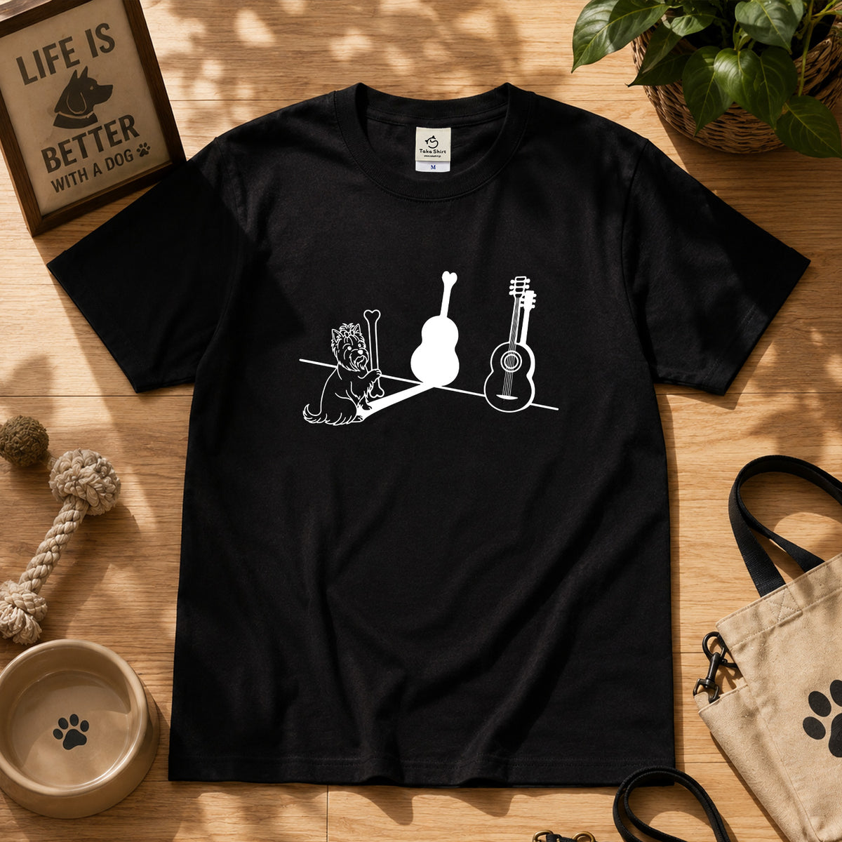 ヨークシャーテリアとギター影アート 白Tシャツ｜音楽好きに人気｜InuJoy
